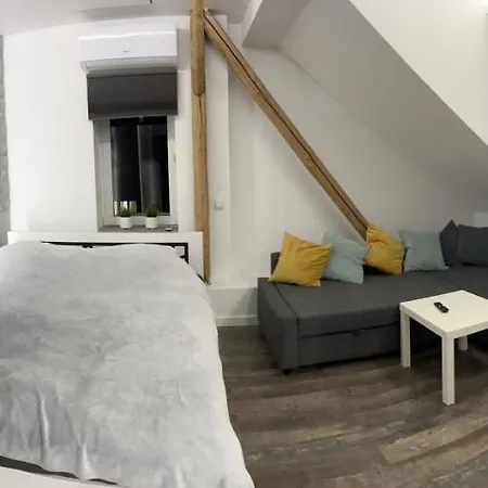 Apartment Bronowice